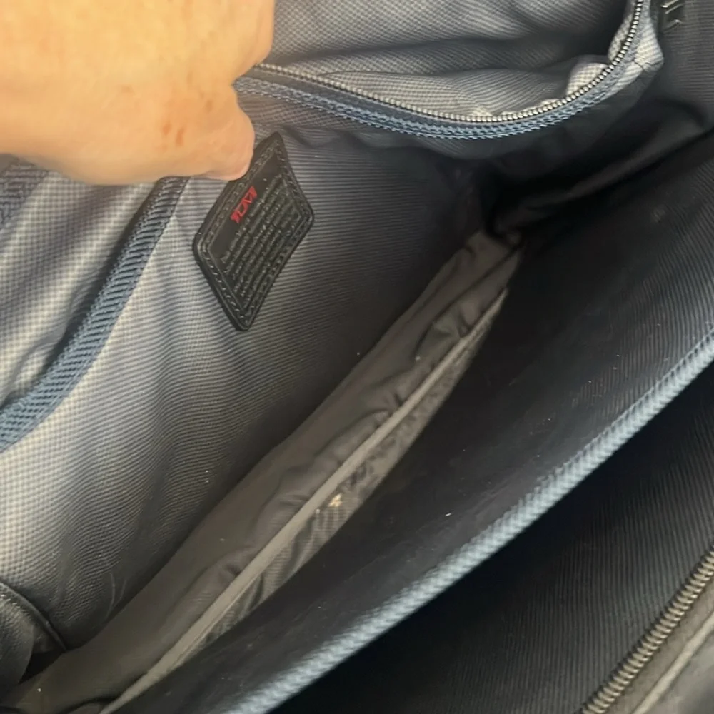 TUMI Classic Black Men's Briefcase bag